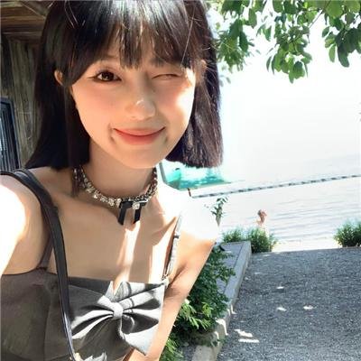 我的同桌又上热搜了